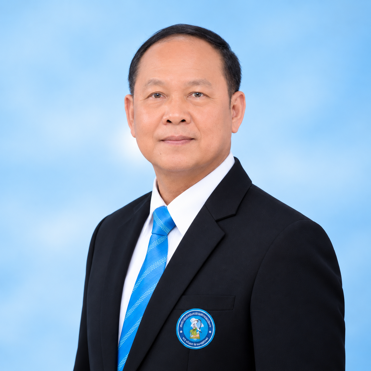 นายมนัส พรหมแต้ม