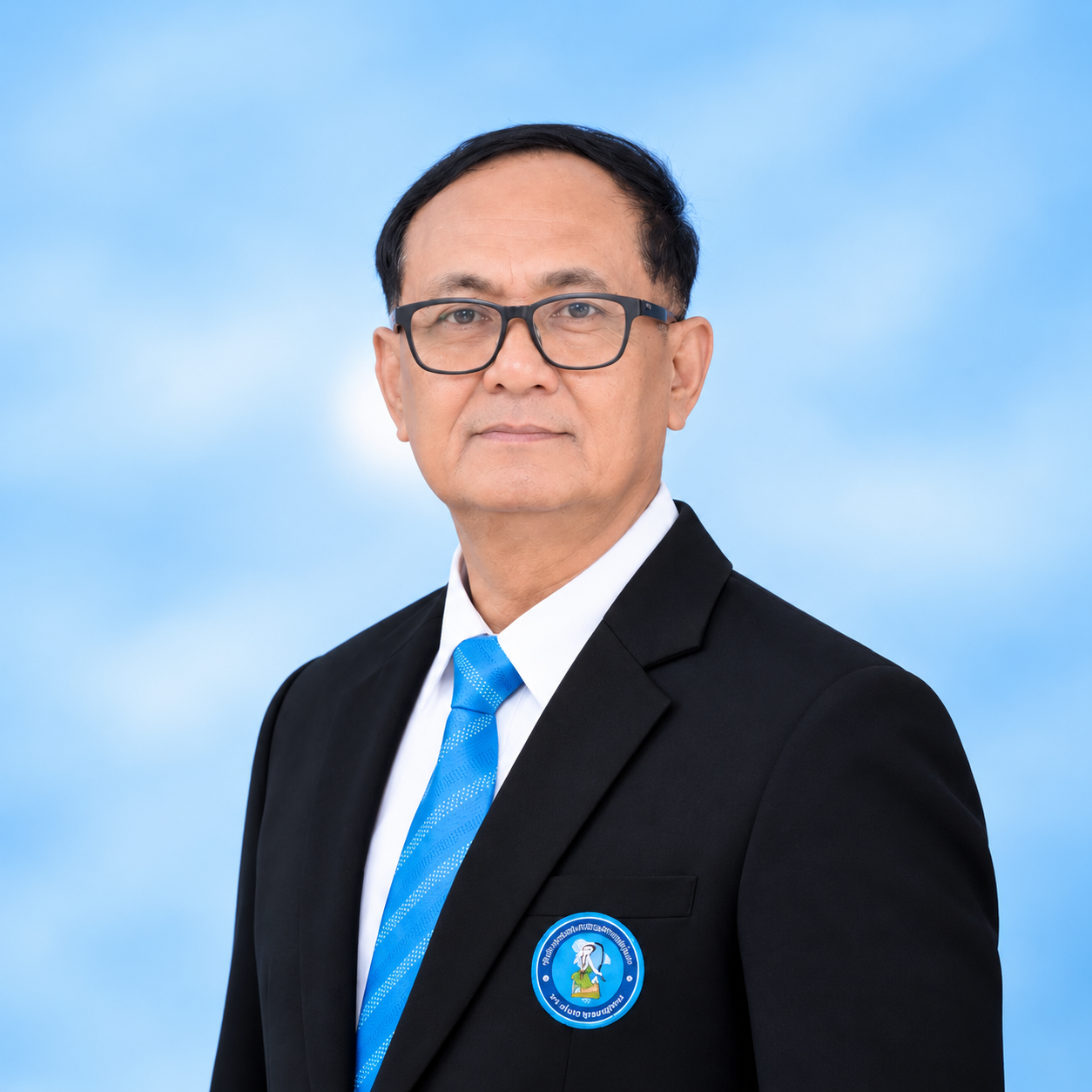 นายประสาท ทองบุตร
